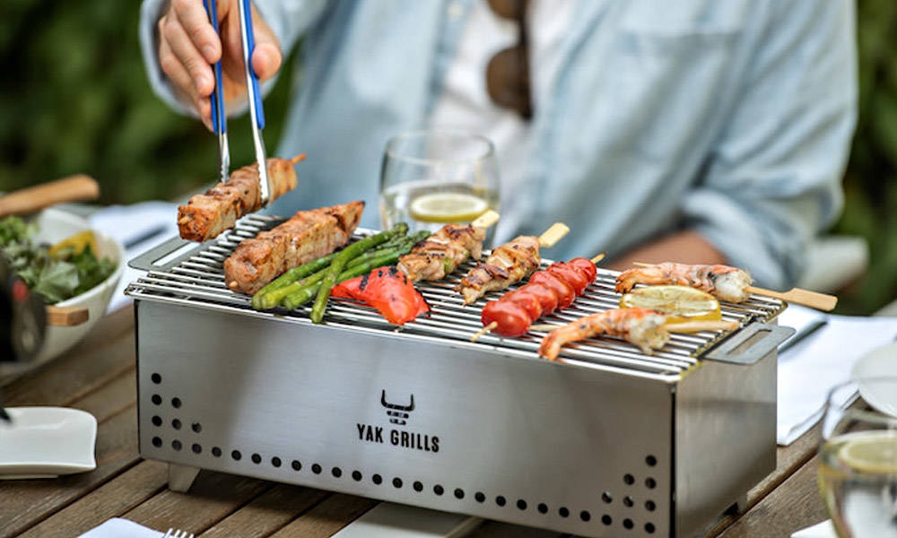 BBQs 2u Brings The Masterbuilt Portable Charcoal Grill To Ease